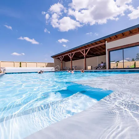 Kamp alanı Camper Au Moulin De La Brevette