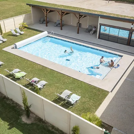 Kamp alanı Camper Au Moulin De La Brevette Arbigny